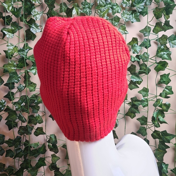 Carling Black Label Unisex Red Knit Winter Hat Beanie - Picture 3 of 10